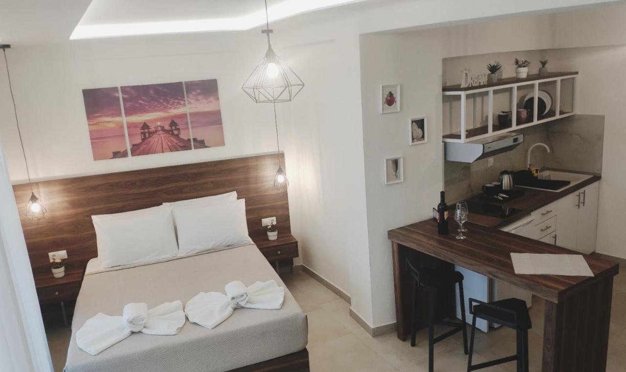 My Place Luxury Apartments Neos Marmaras Extérieur photo